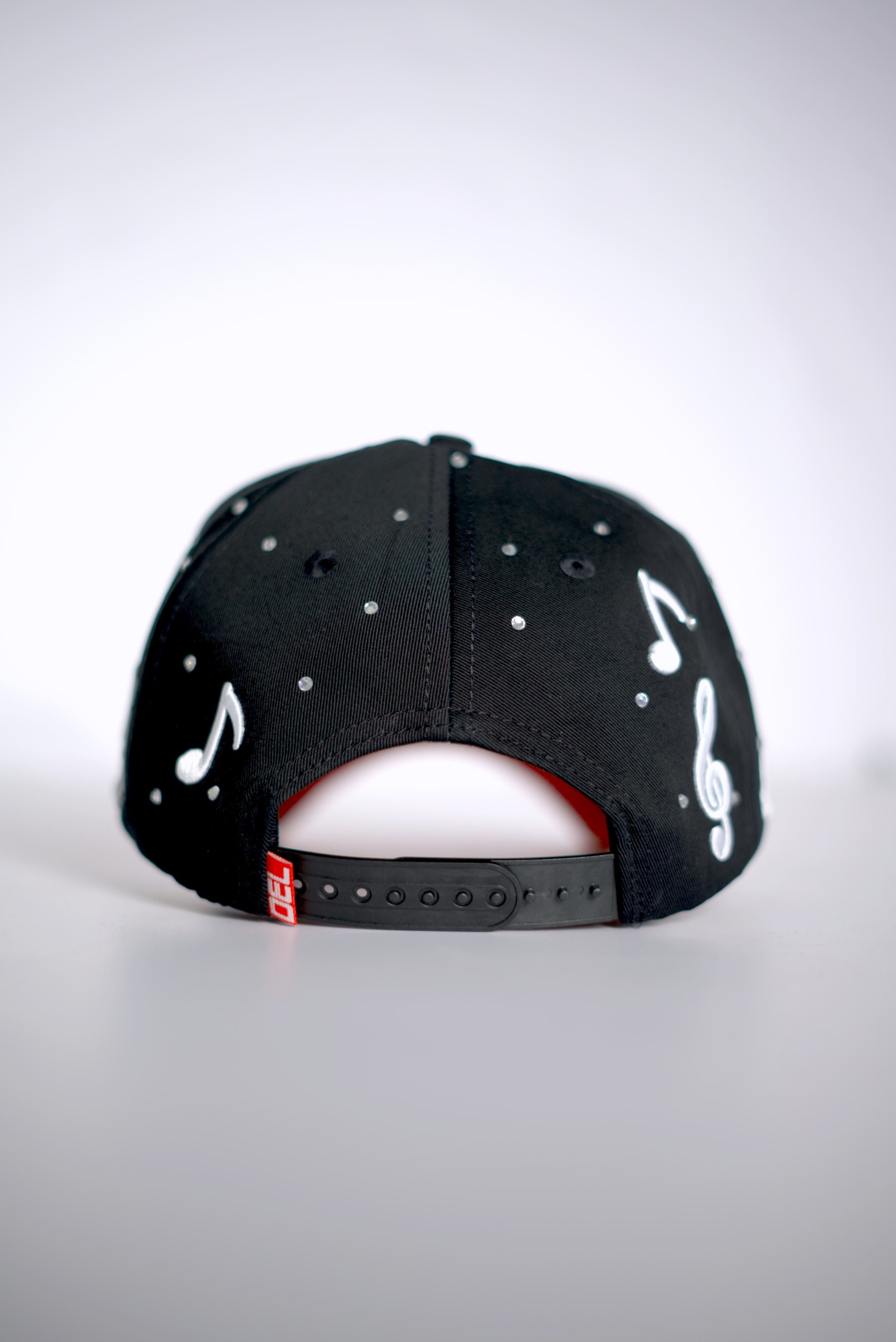 27 HAT