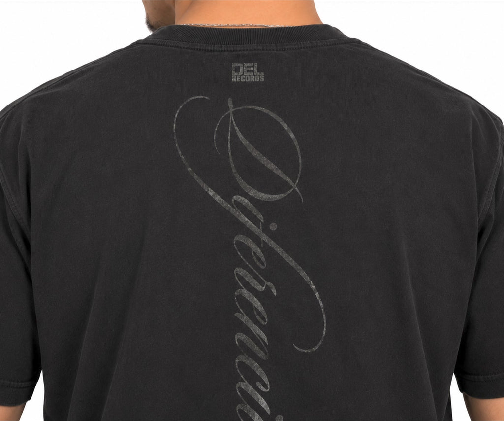 La Diferencia Script Tee